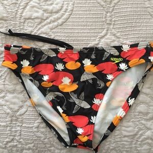 Men’s speedo